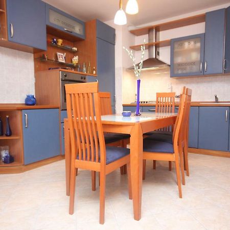 Apartment Karlo Near The Most Beautiful Beach Znjan Split Exteriör bild