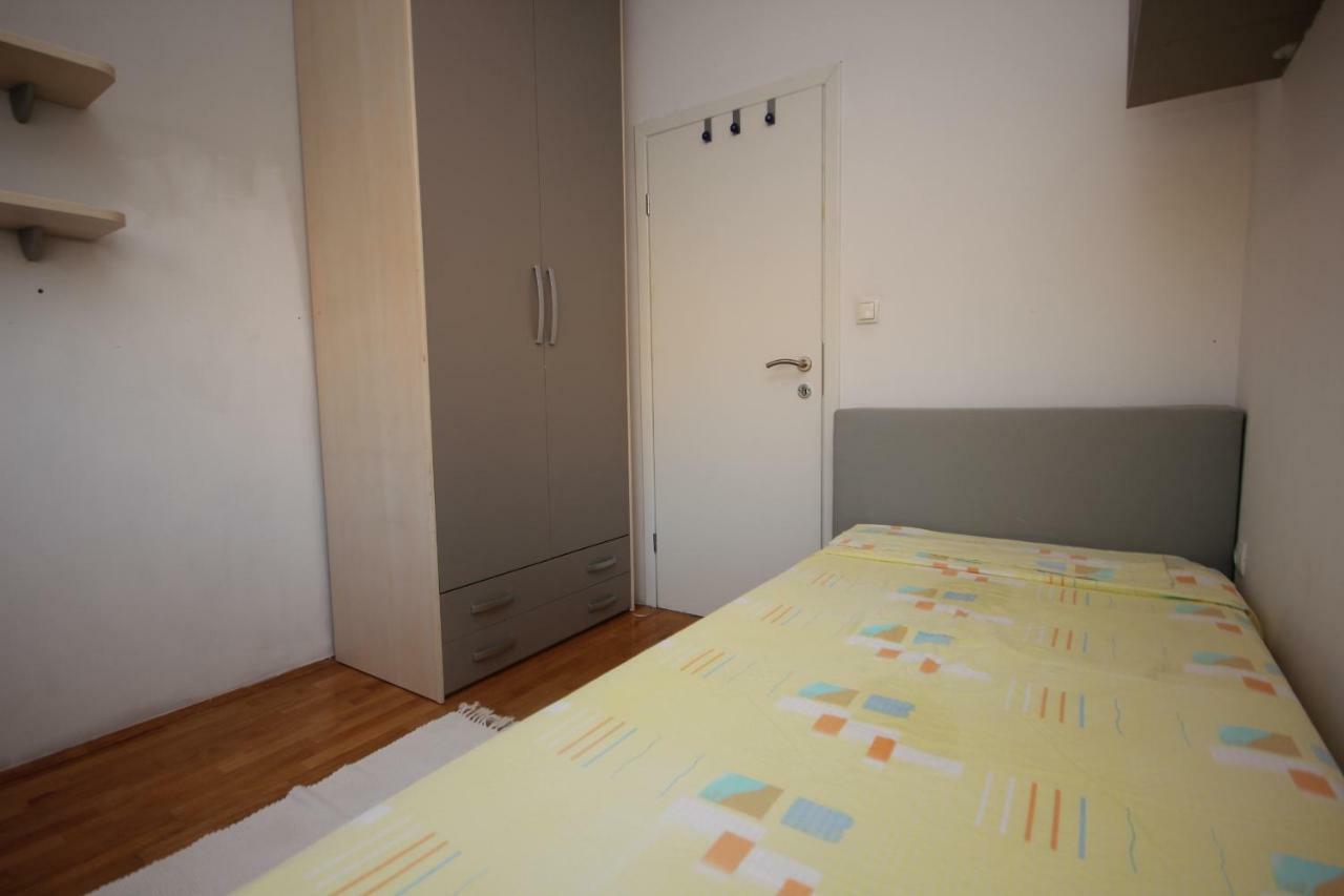 Apartment Karlo Near The Most Beautiful Beach Znjan Split Exteriör bild